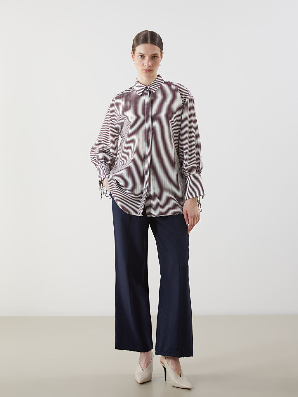 LCW Modest Beli Lastikli Geniş Paça Kadın Pantolon -S5LD78Z8-ZAM