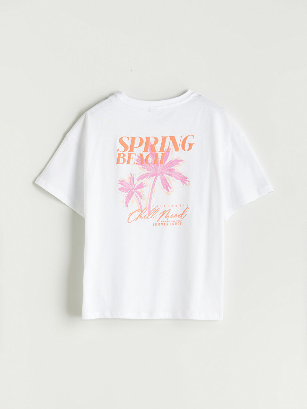 Beyaz Bisiklet Yaka Kız Çocuk Tişört-3