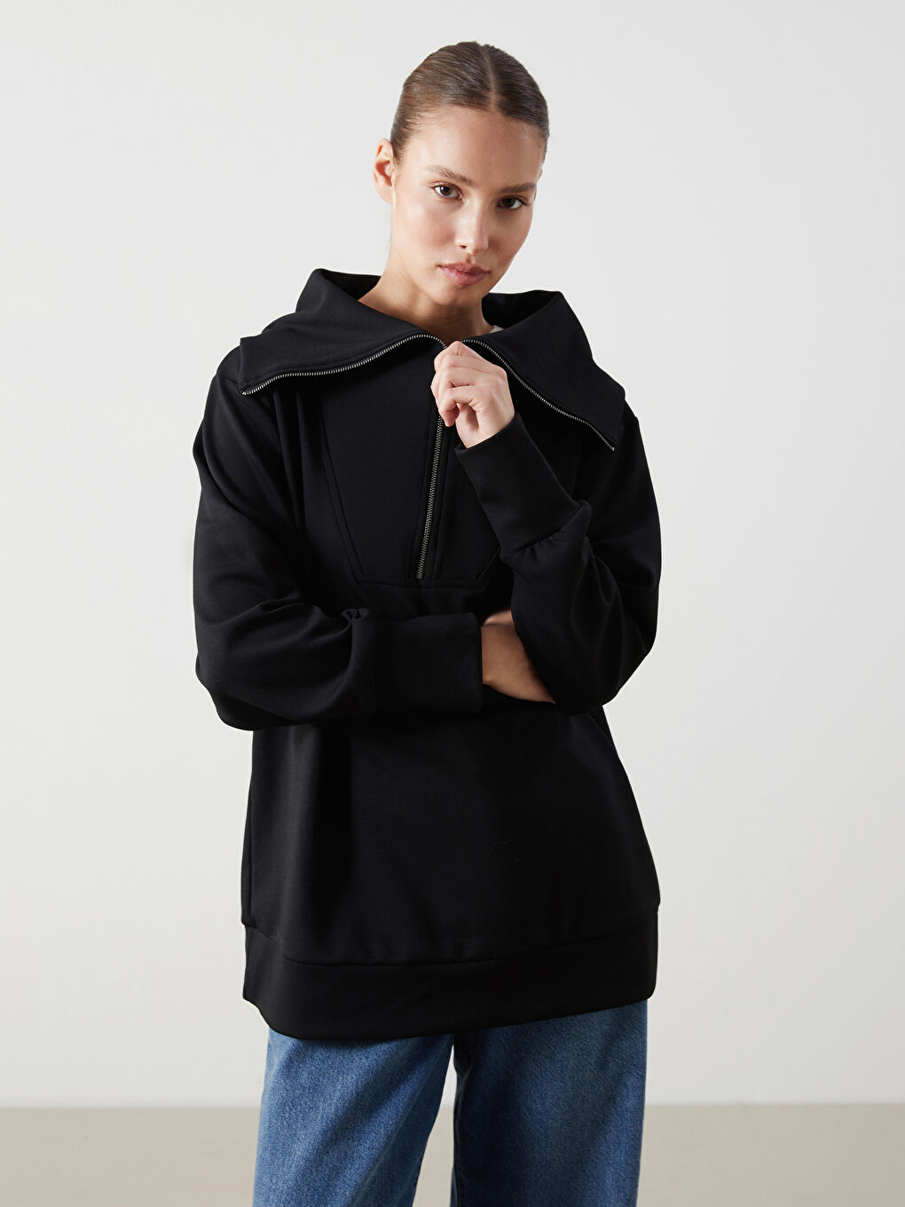 Siyah Dik Yaka Oversize Kadın Sweatshirt Tunik