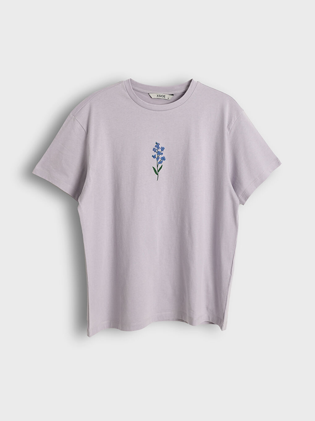 تيشيرت مطبوع بياقة دائرية للسيدات