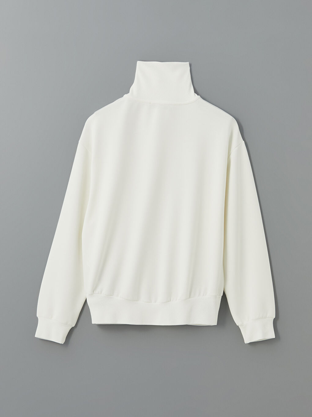 Ekru Dik Yaka Oversize Kadın Sweatshirt-5