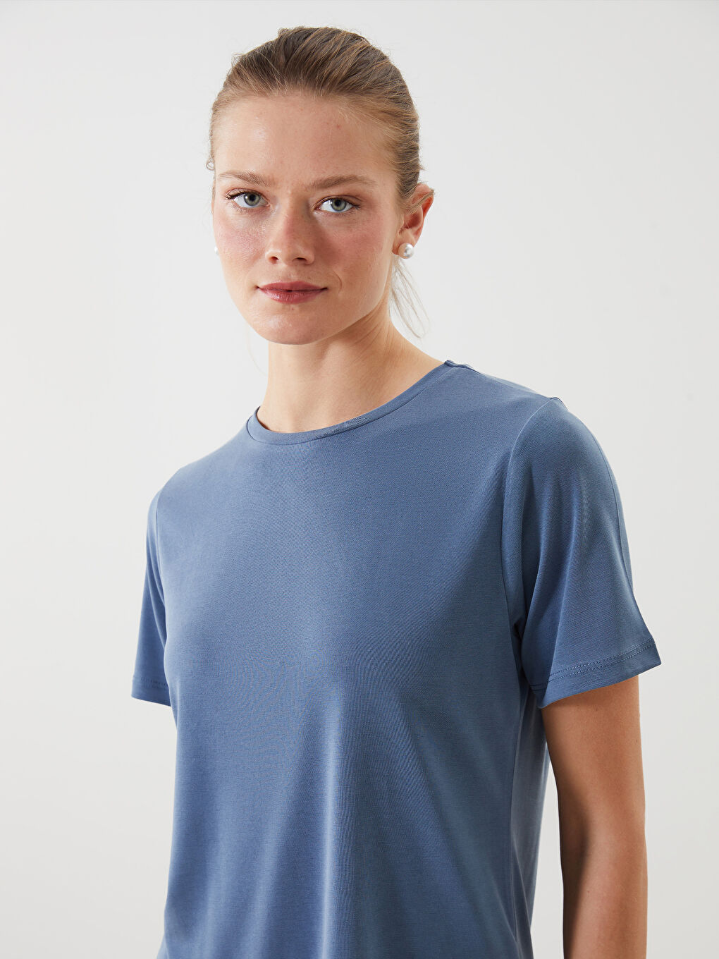 İndigo Bisiklet Yaka Kadın Tişört