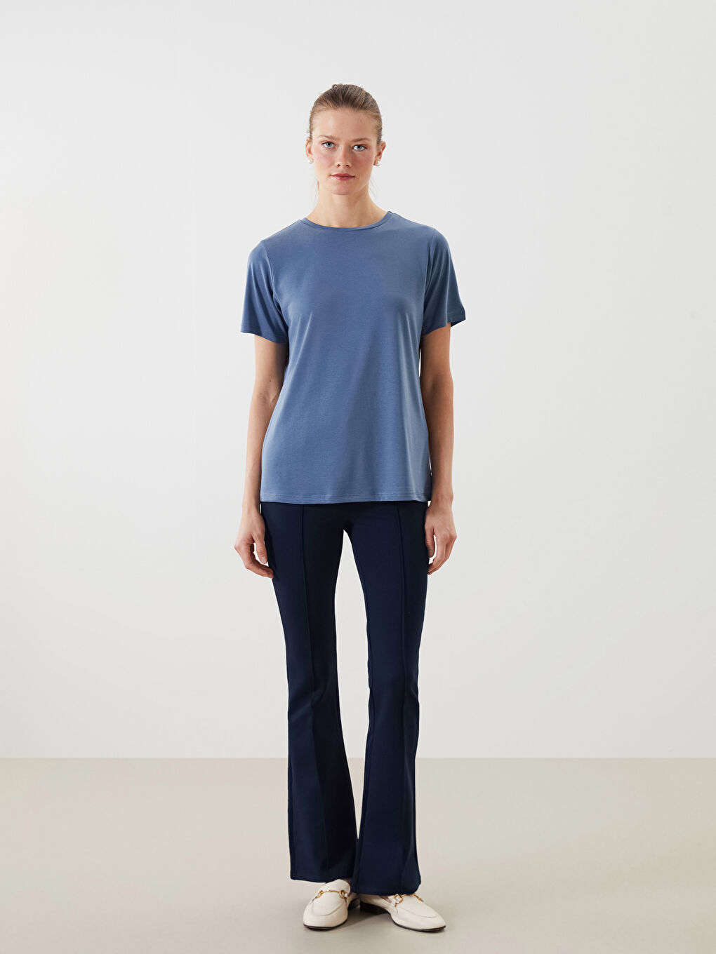 İndigo Bisiklet Yaka Kadın Tişört-1