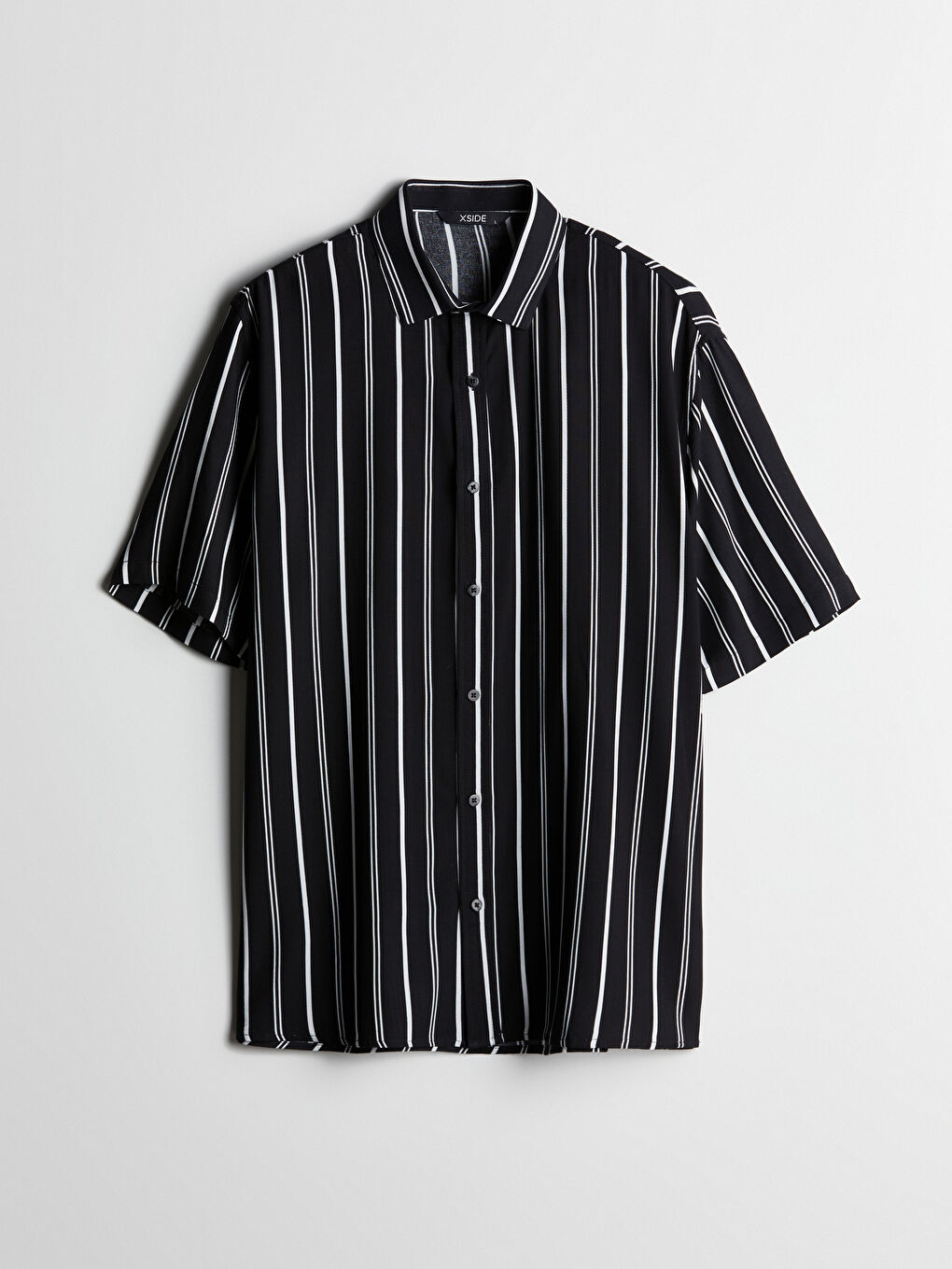 Siyah Regular Fit Kısa Kollu Çizgili Viskon Erkek Gömlek-4