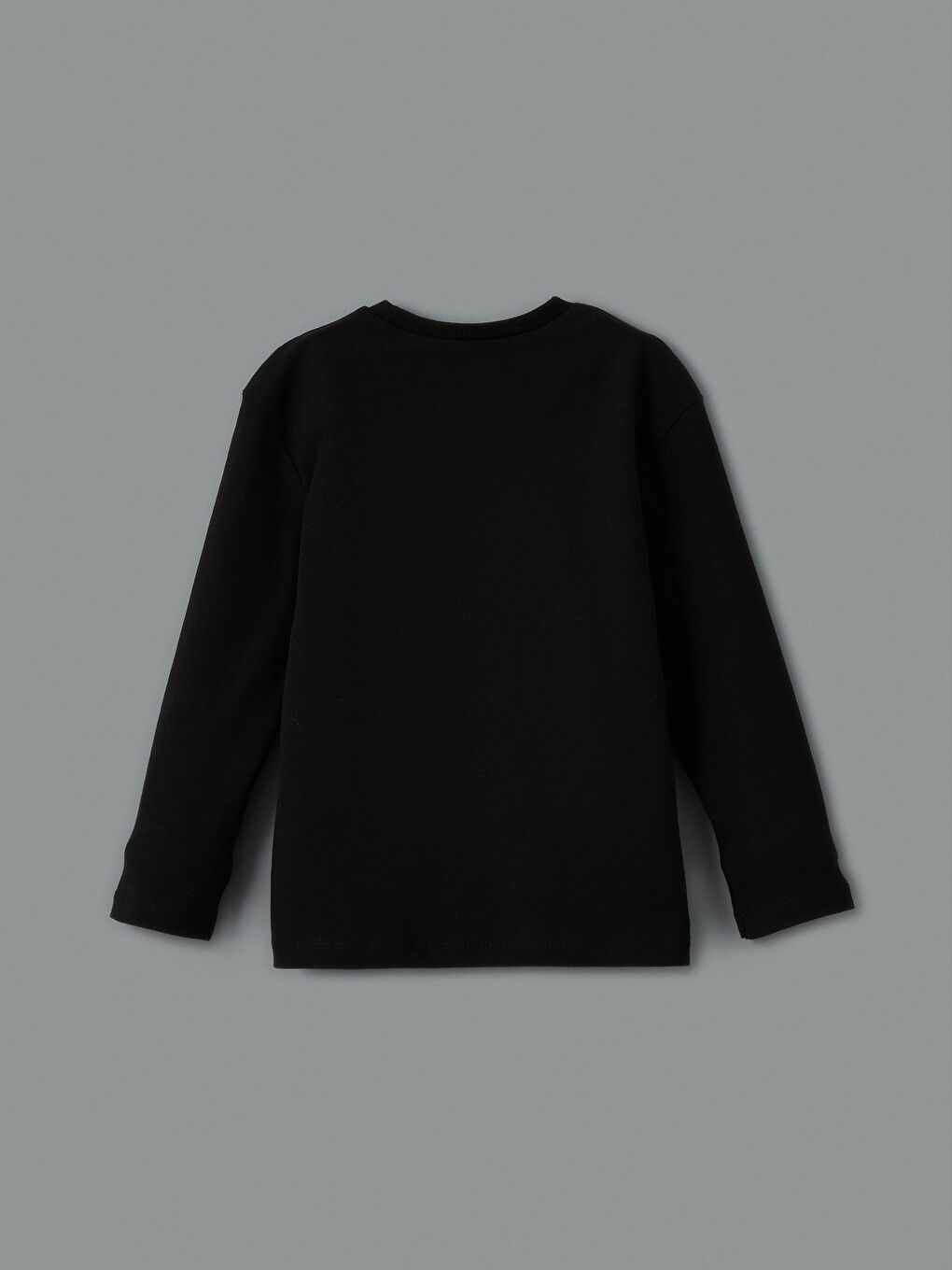 Siyah Bisiklet Yaka Erkek Çocuk Tişört-1