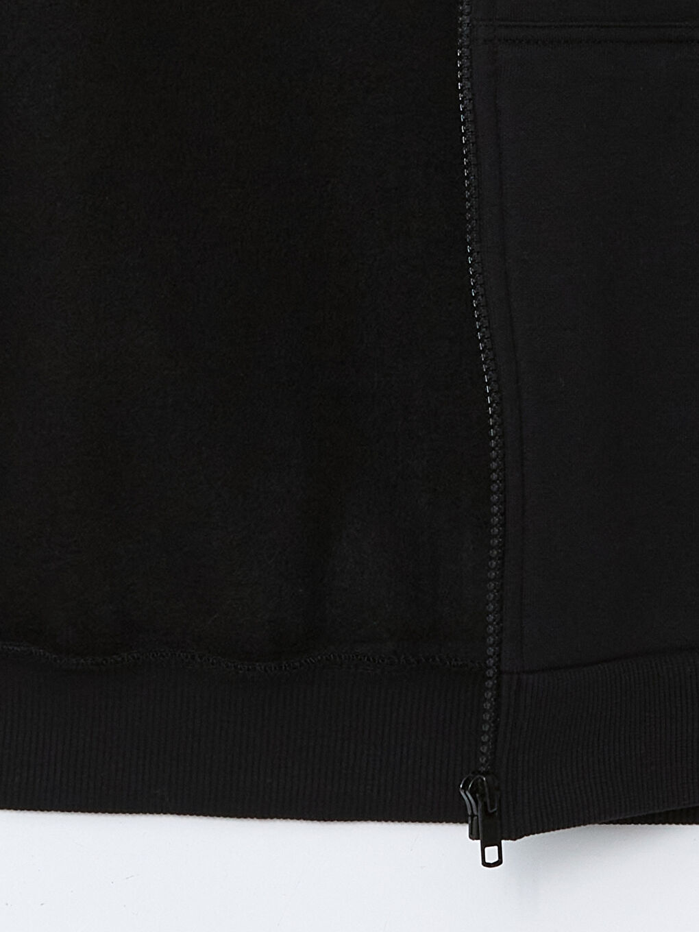 Boy BLACK Zip-Up Sweatshirt -S5LK08Z4-CVL