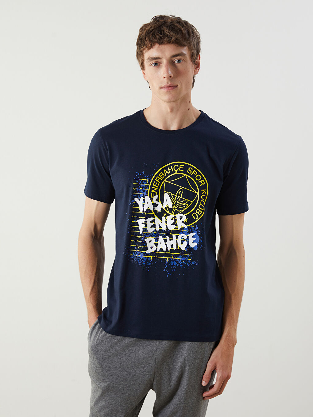 LC WAIKIKI Lacivert Standart Kalıp Fenerbahçe Baskılı Erkek Pijama Takımı