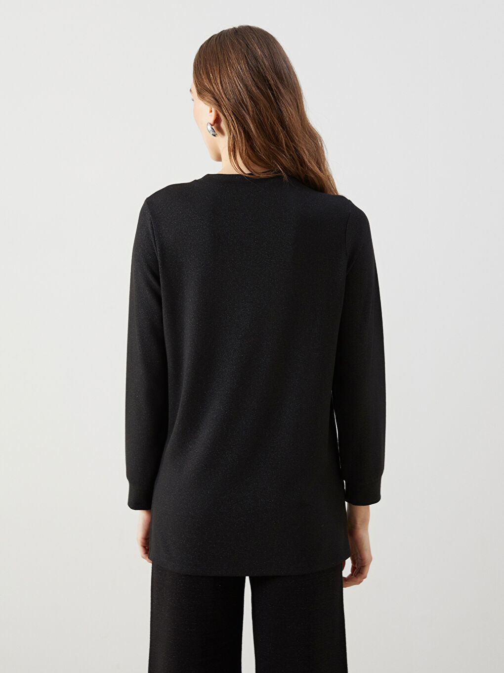 Siyah Bisiklet Yaka Parlak Görünümlü Kadın Tunik-3