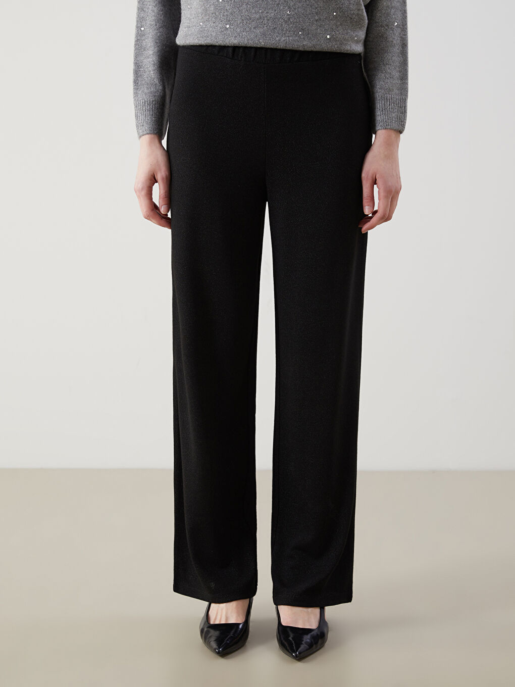 Siyah Beli Lastikli Geniş Paça Kadın Pantolon-1