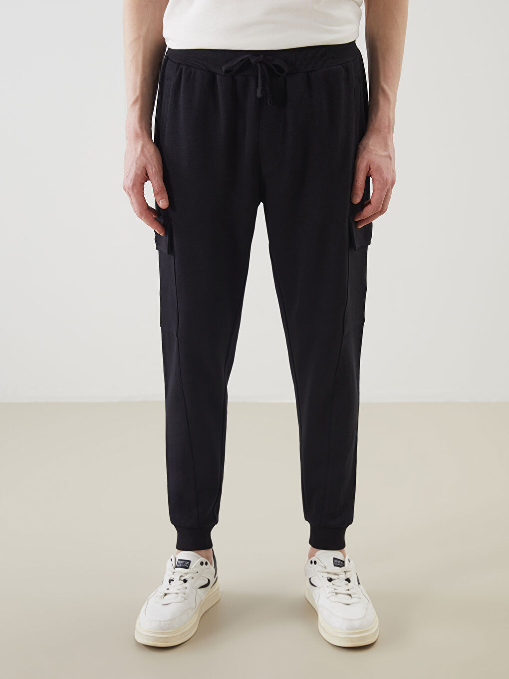 LCW ECO Standart Kalıp Erkek Jogger Eşofman Altı -S5LL63Z8-CVL