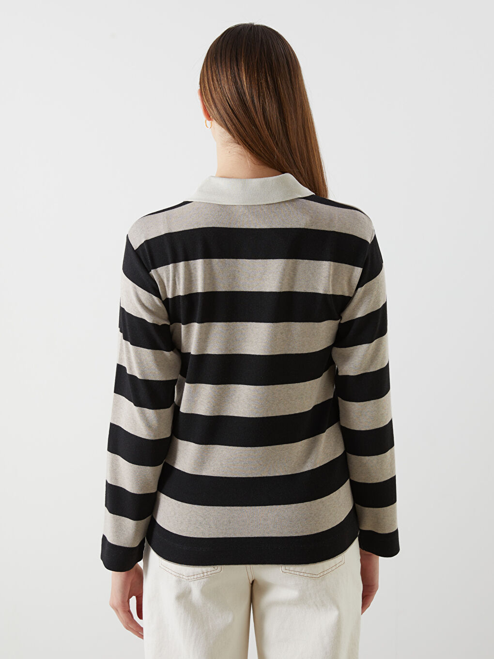Bej Polo Yaka Çizgili Kadın Tişört-3