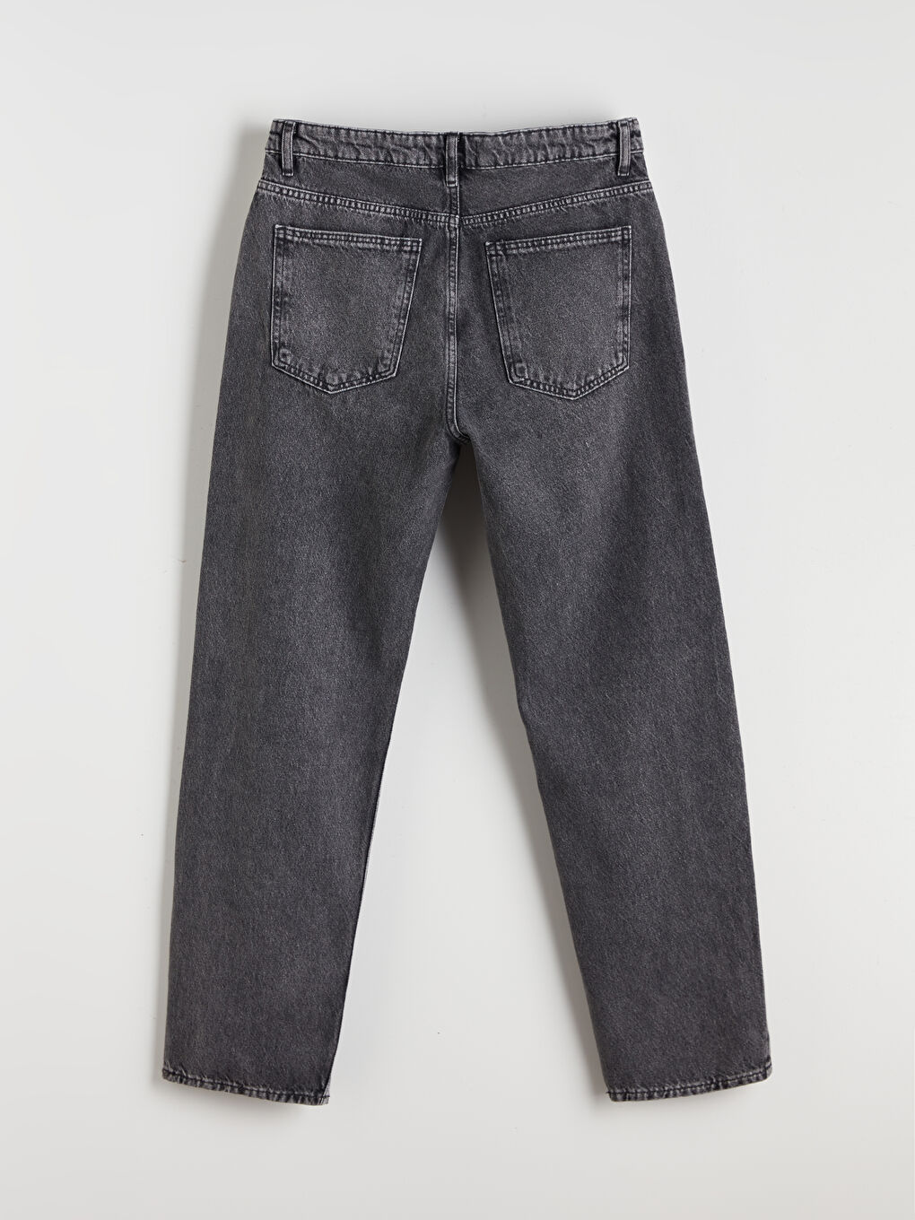 جينز فضفاض للرجال-10