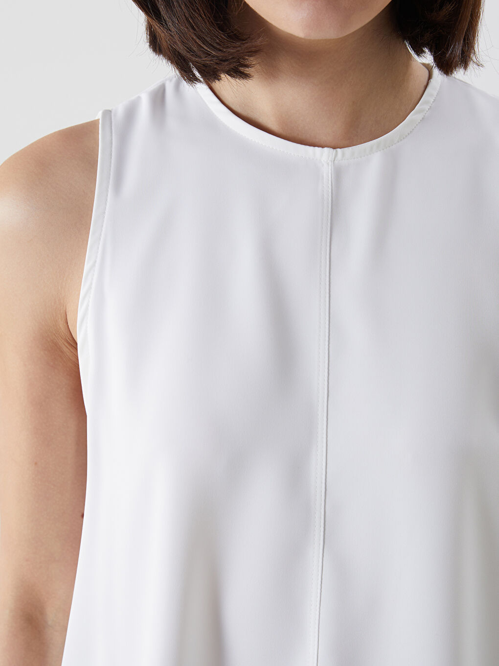 Ekru Bisiklet Yaka Kadın Bluz-2