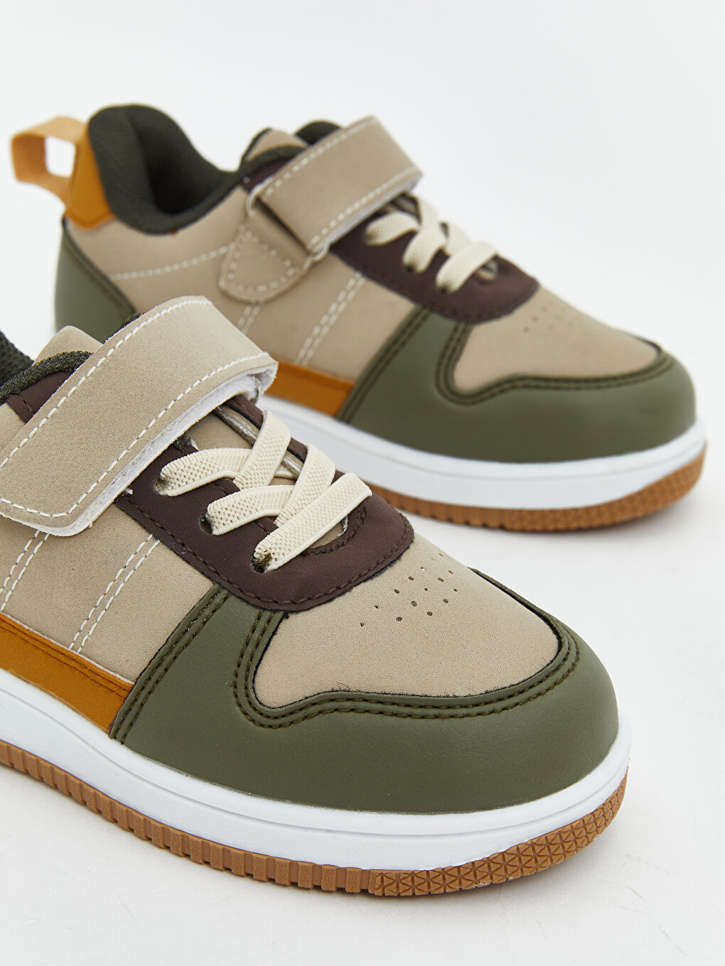 سنيكرز ولادي رضع بلوك الألوان-2