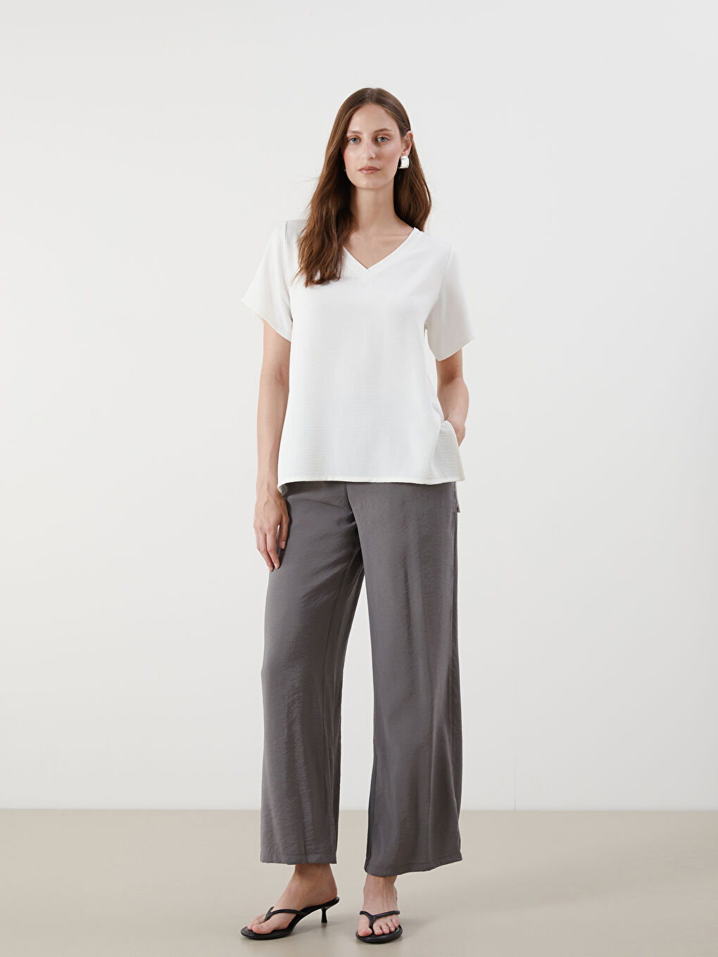 LCWAIKIKI Classic Woman ECRU Blouse -S5LP57Z8-FEW