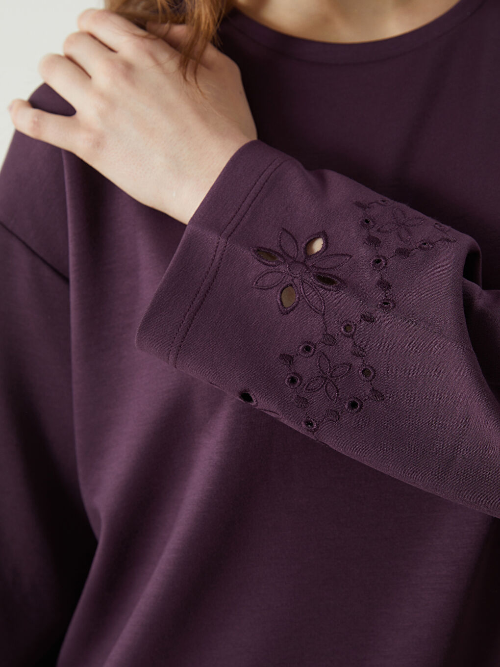 Mürdüm Bisiklet Yaka Nakışlı Kadın Tunik-2