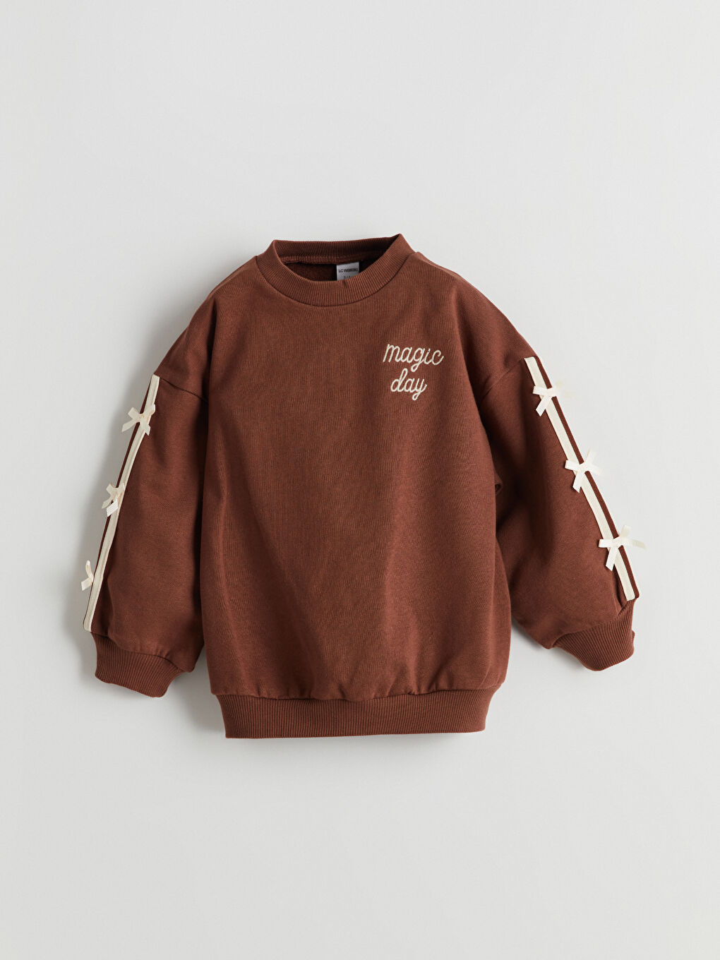 Kahverengi Bisiklet Yaka Kurdele Detaylı Kız Çocuk Sweatshirt