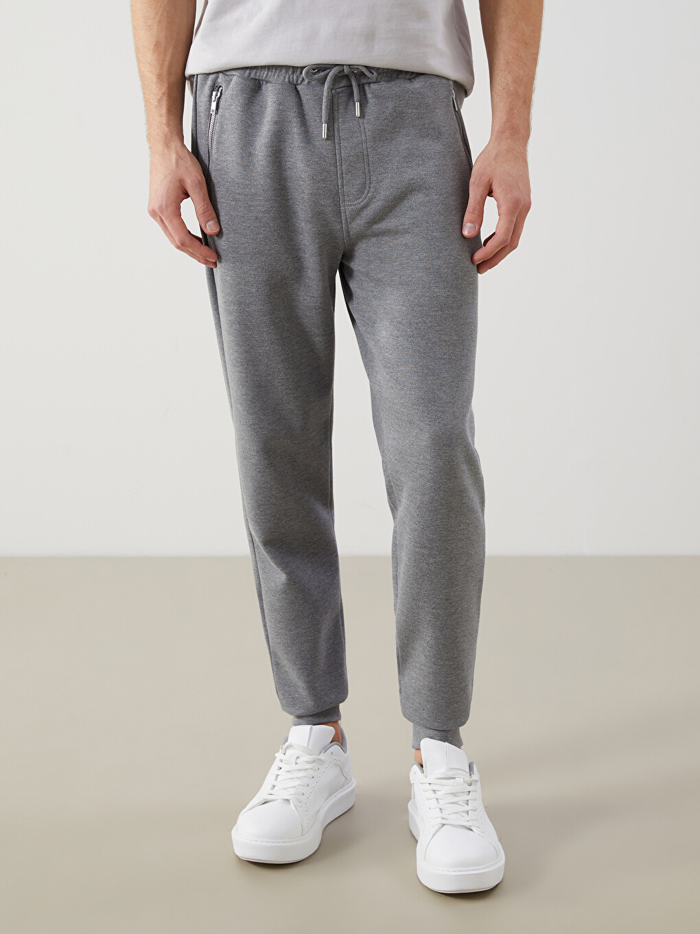 Gri Standart Kalıp Erkek Jogger Eşofman Altı-3