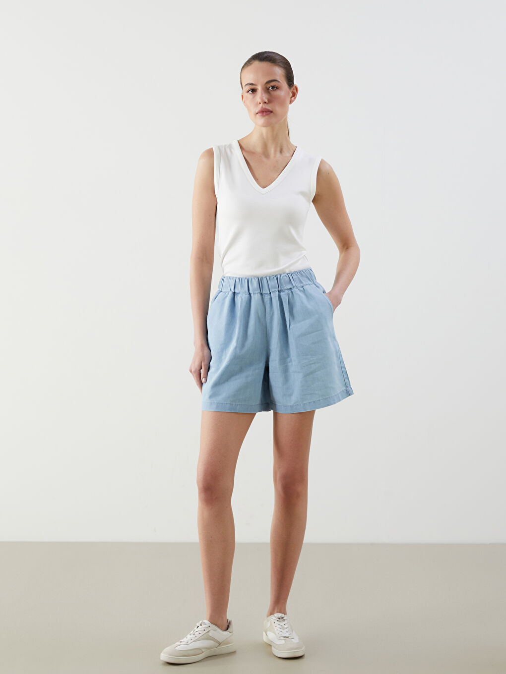Elasticated Waist Women's Denim Shorts -S5LQ81Z8-315