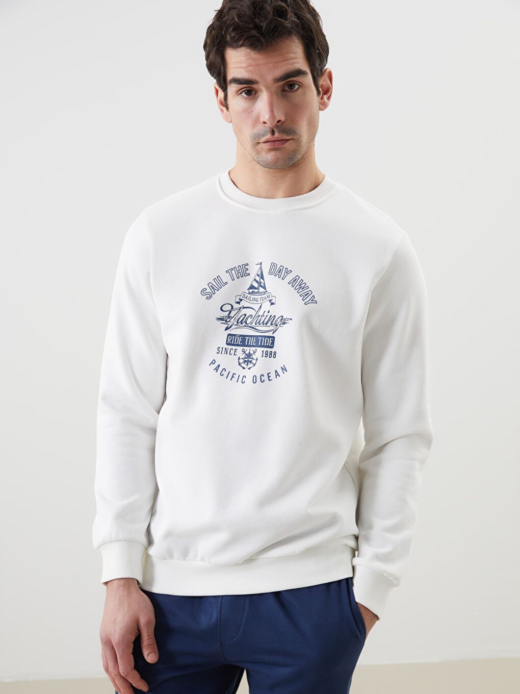 Crew Neck Printed Men's Thick Sweatshirt