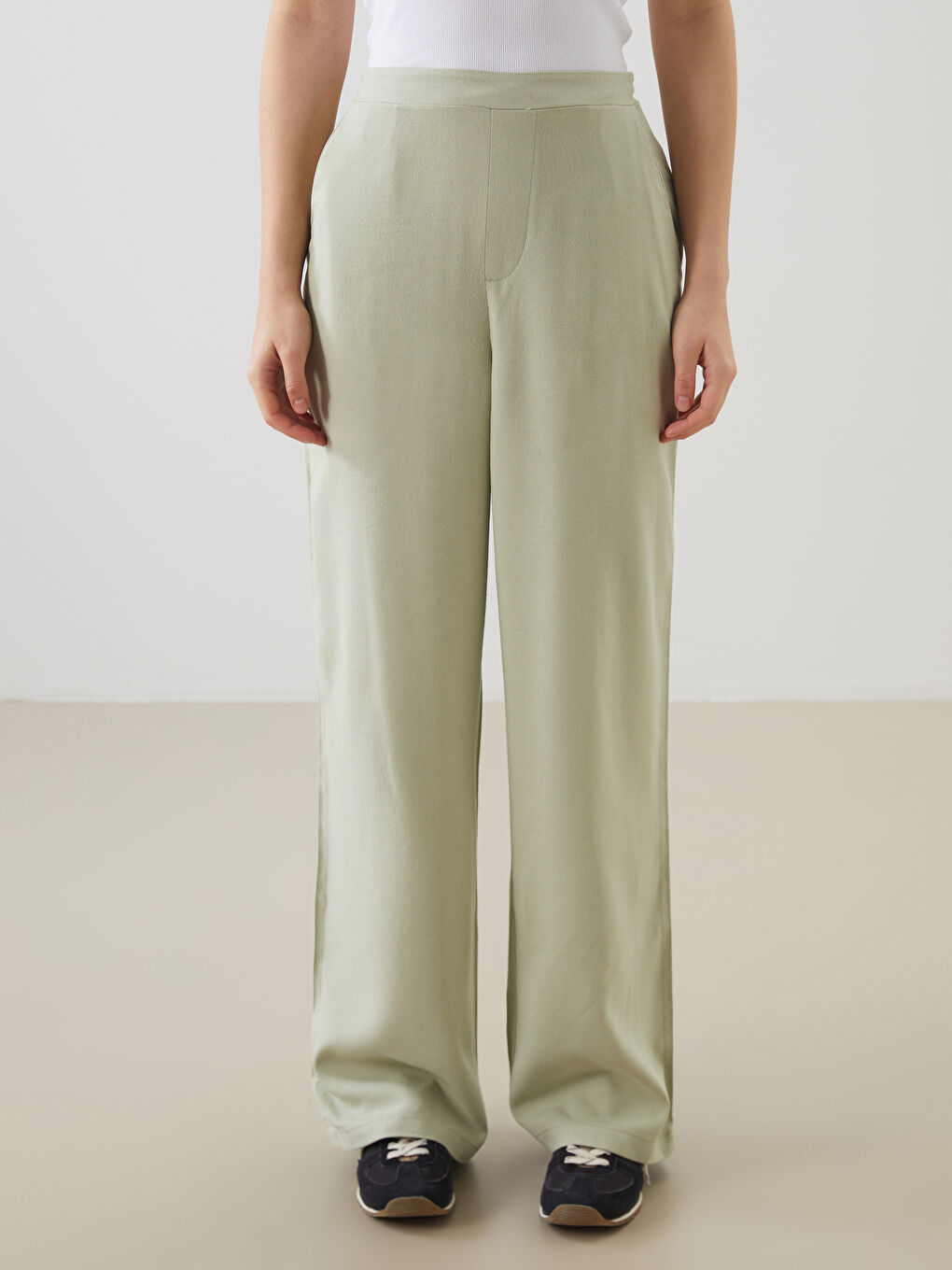 Haki Beli Lastikli Keten Karışımlı Kadın Pantolon-1