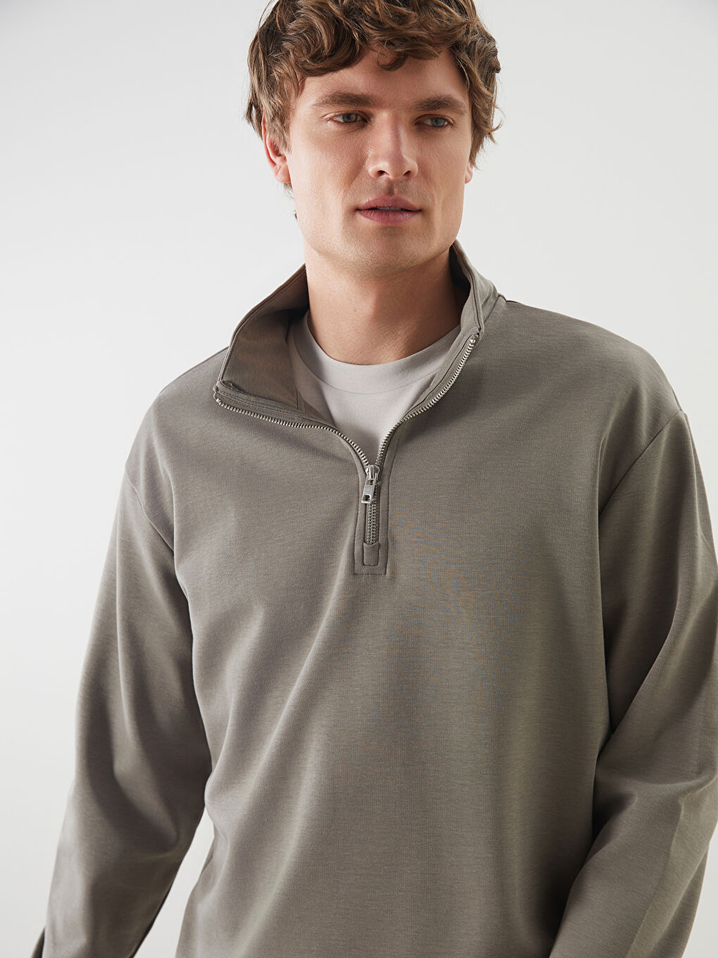 Yeşil Dik Yaka Erkek Sweatshirt