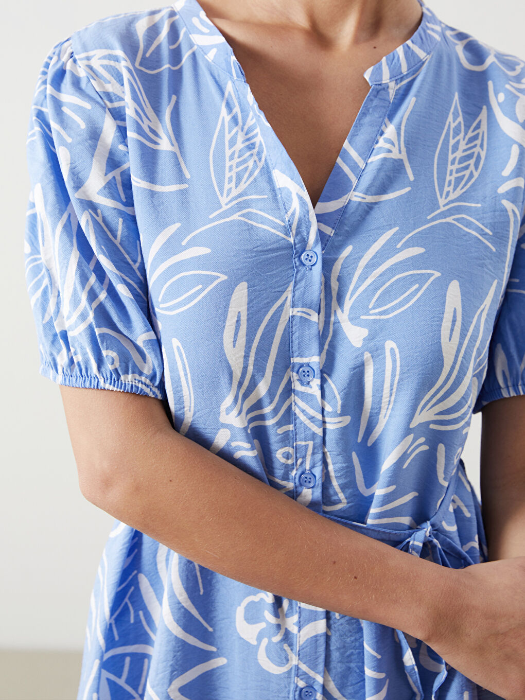 Mavi Kaçık Yaka Desenli Mini Gömlek Elbise-2