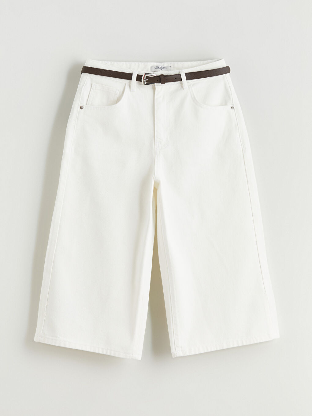 Beyaz Beli Kemerli Kadın Jean Kapri-4