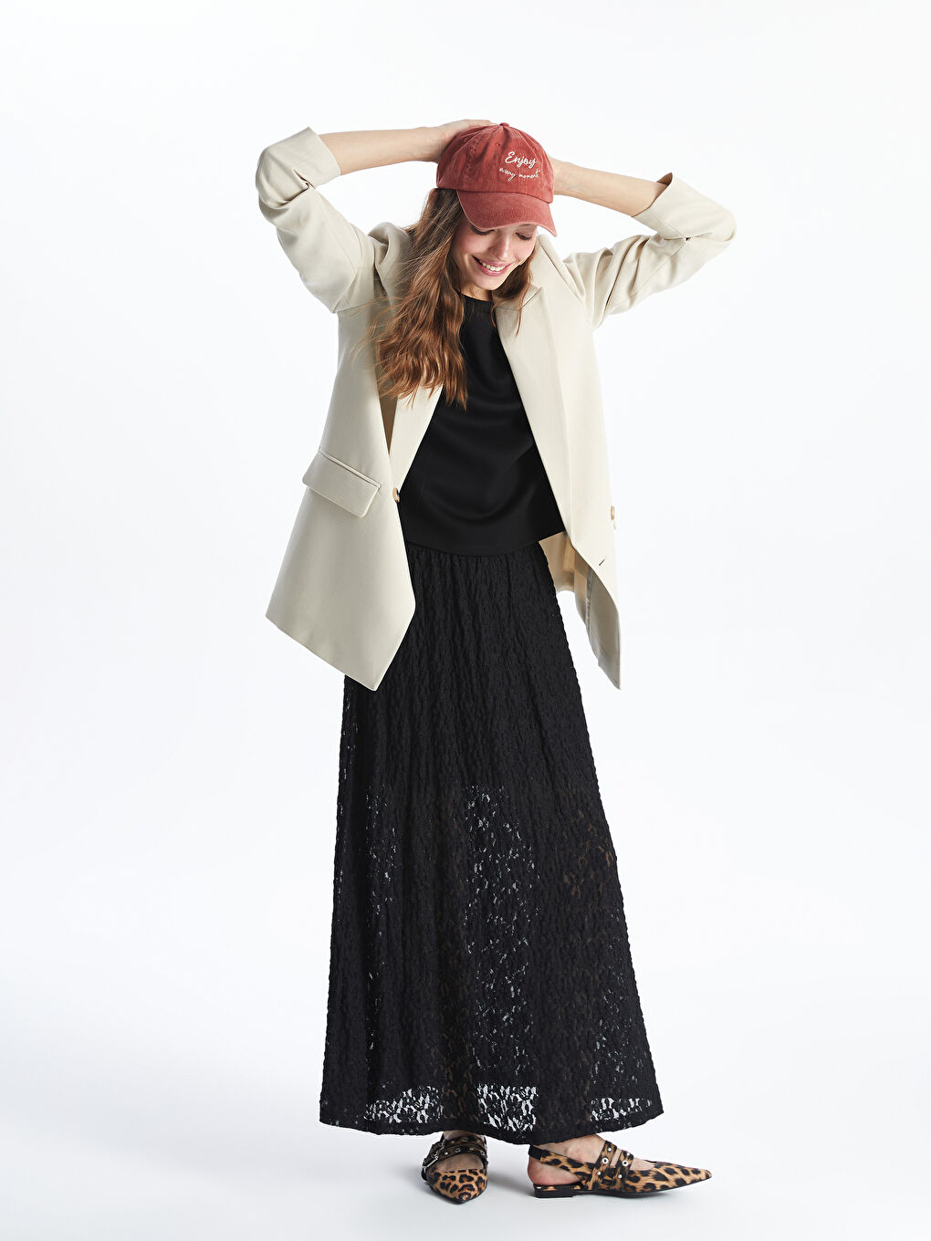 Siyah Beli Lastikli Dantelli Etek