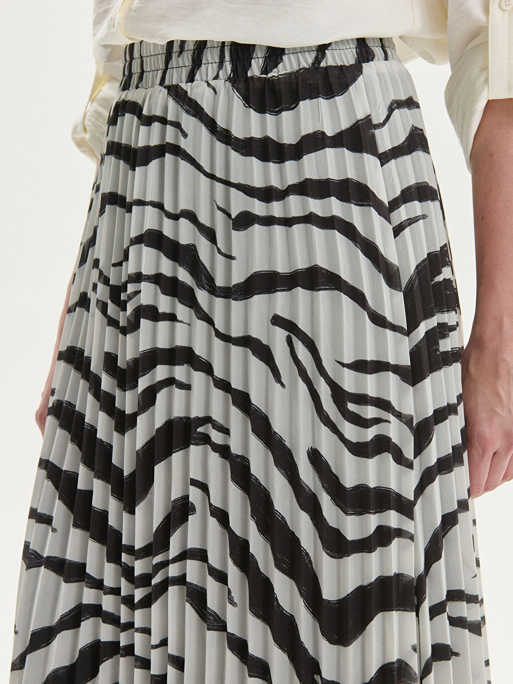 LCWAIKIKI Classic Elasticated Waist Patterned Chiffon Pleated Skirt -S5LY13Z8-LQJ