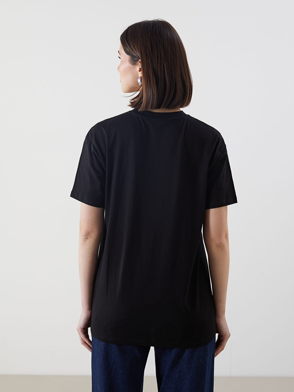 تیشێرت ڕه‌ش ئافرەت -S5LY29Z8-CVL