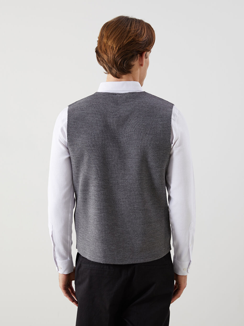 Gri Standart Kalıp V Yaka Erkek Triko Yelek-3