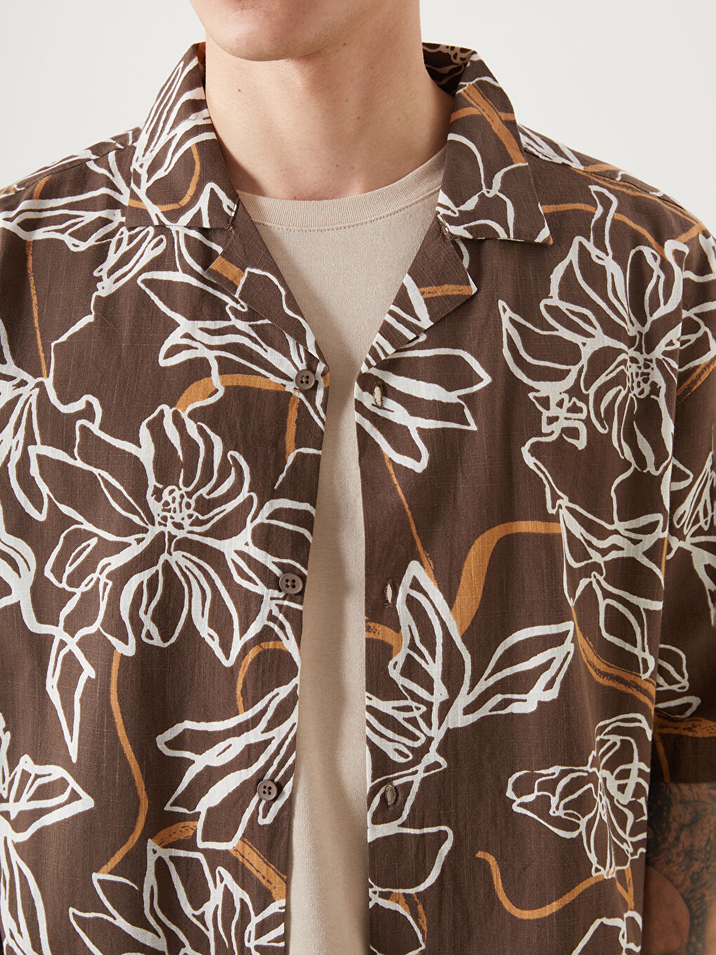 Karışık Rahat Kalıp Kısa Kollu Desenli Erkek Gömlek-2