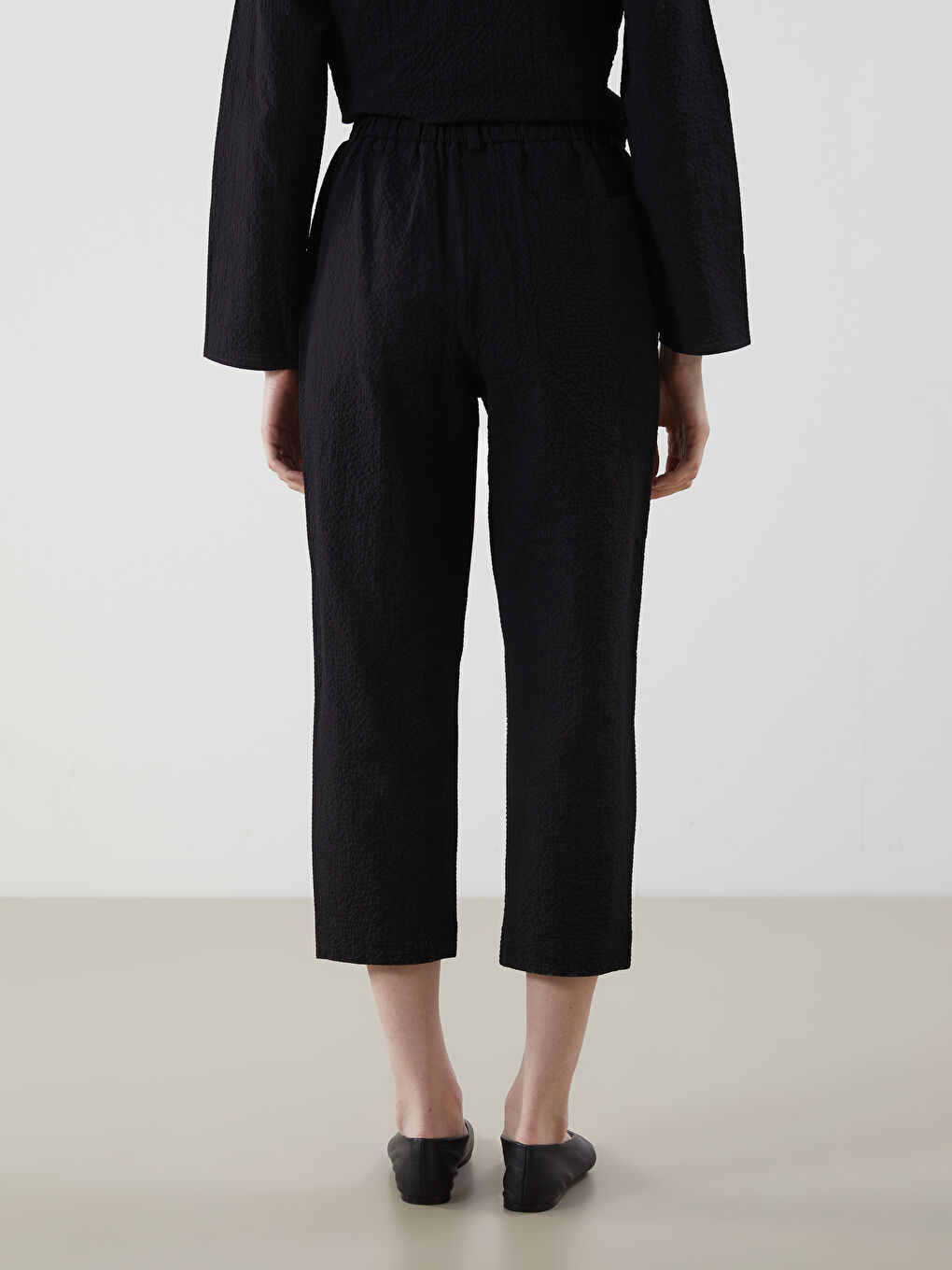 LCW Modest Siyah Loose Fit Dokulu Kadın Pantolon - 3