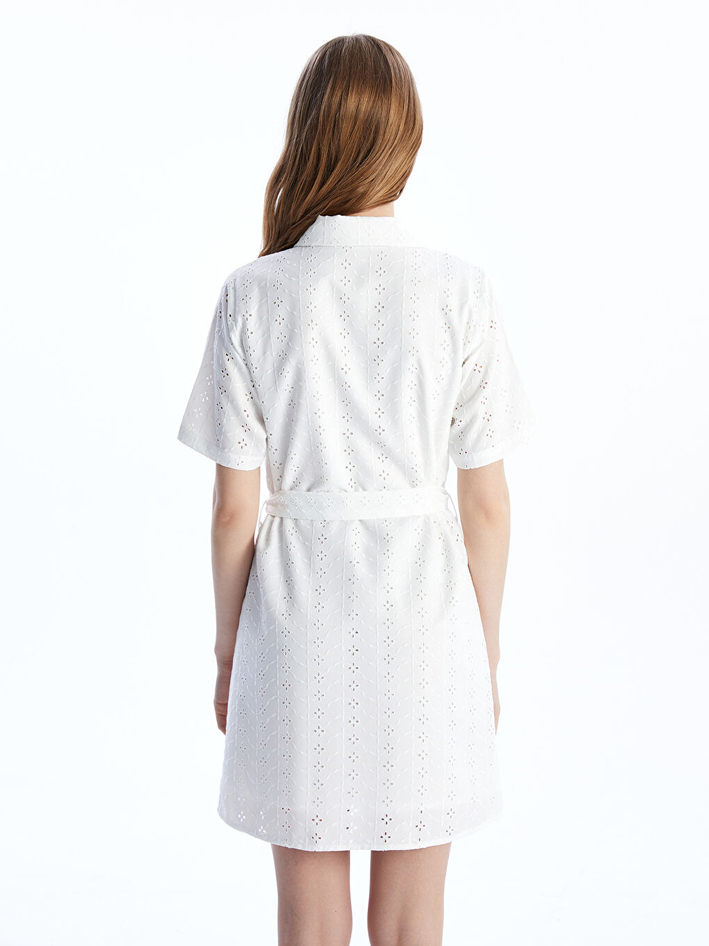 Beyaz Kendinden Desenli Brode Gömlek Elbise-3