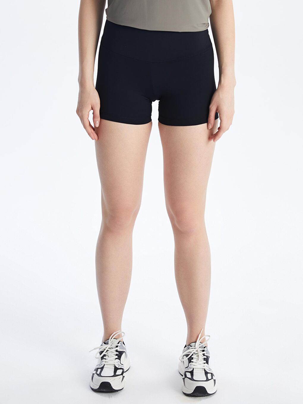 Siyah Beli Lastikli Kadın Spor Şort Tayt-1