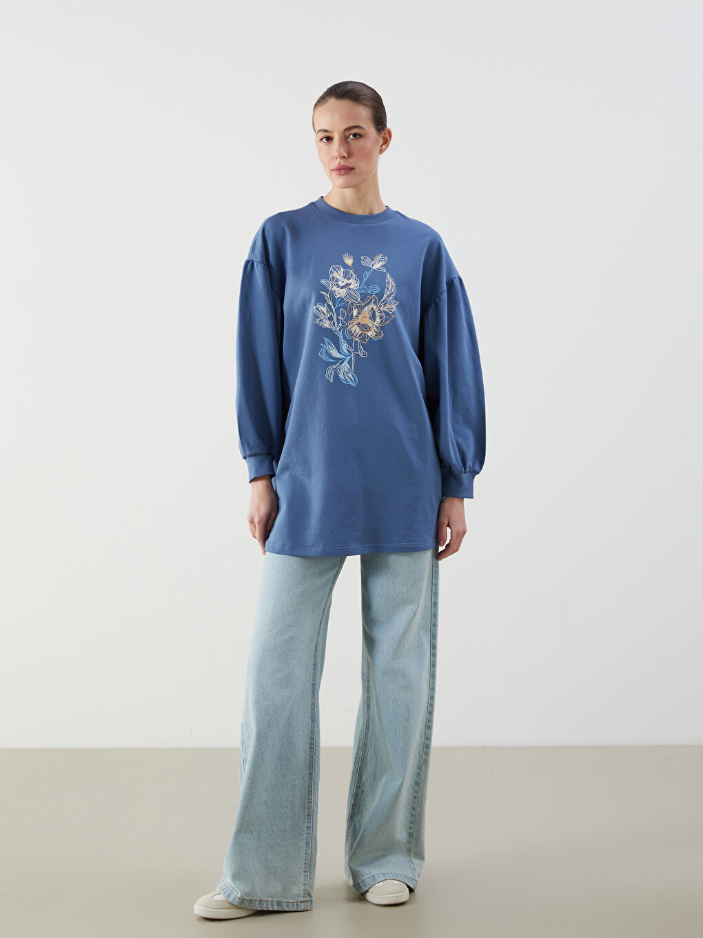 Crew Neck Floral Women's Sweatshirt Tunic