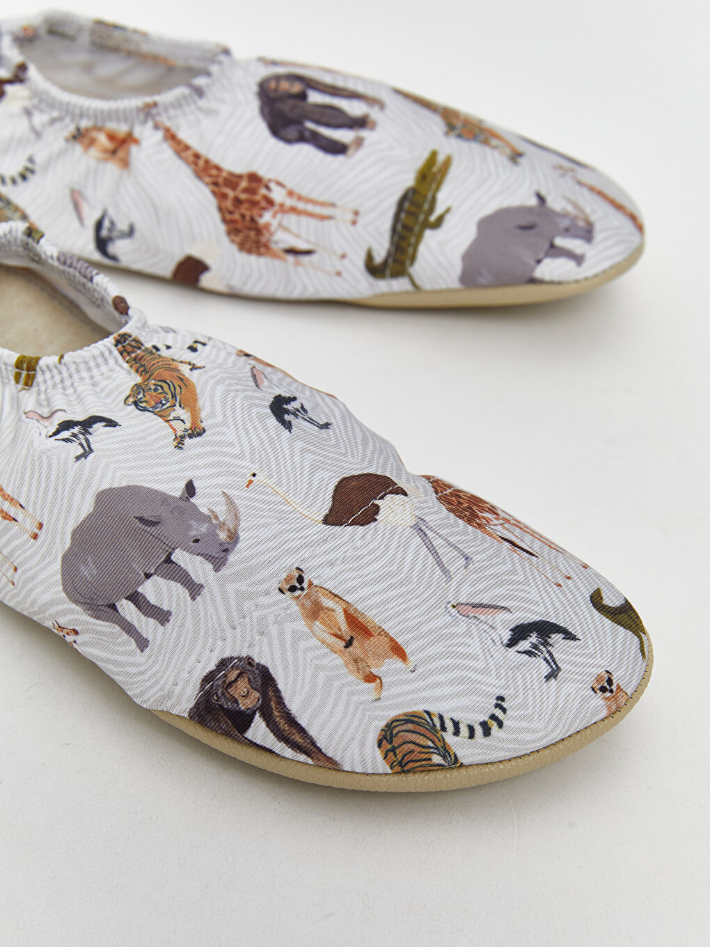 Bej Hayvan Baskılı Kız Çocuk Deniz Ayakkabısı-2