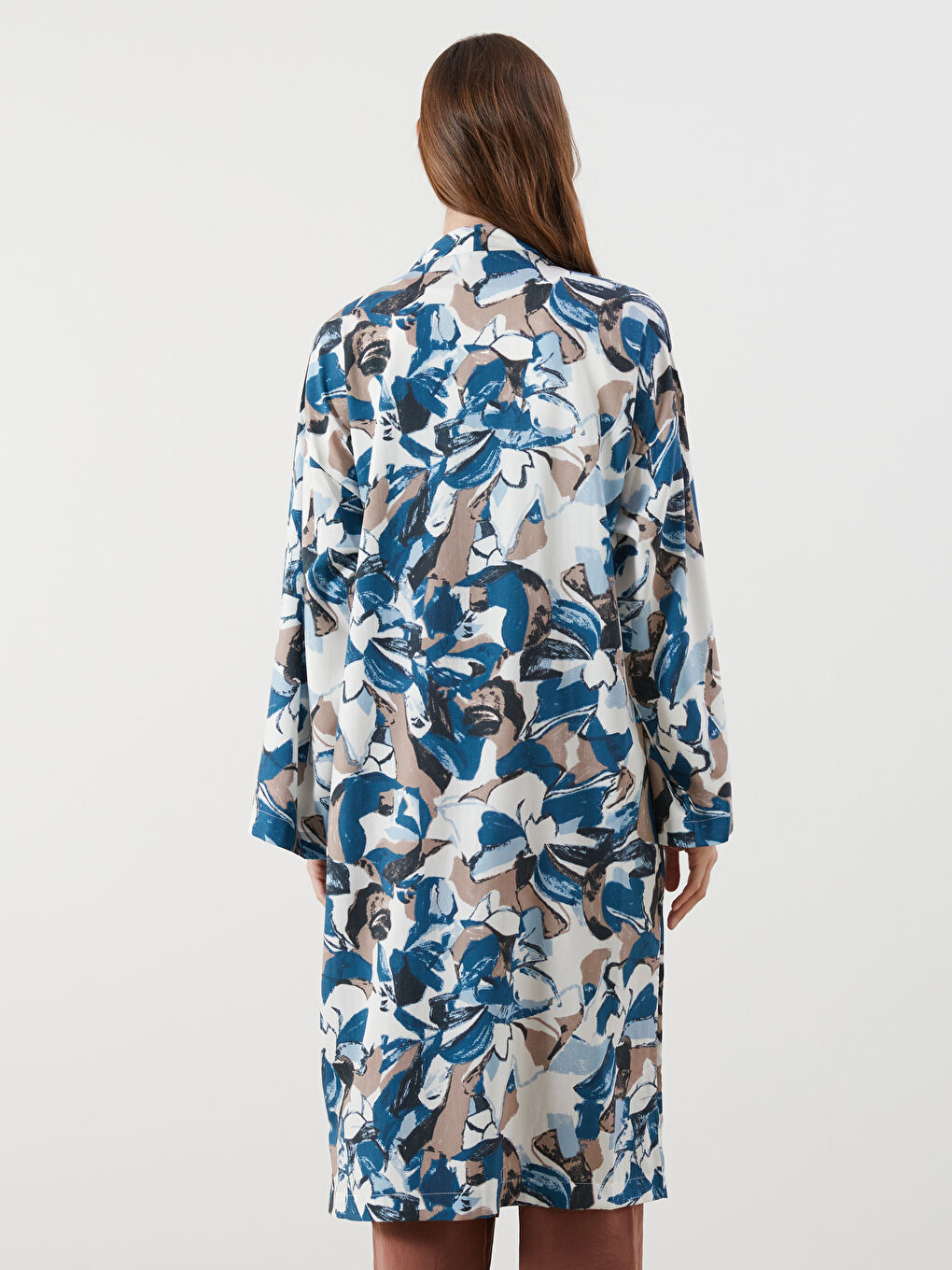 Shawl Collar Floral Oversize Women's Kimono-3