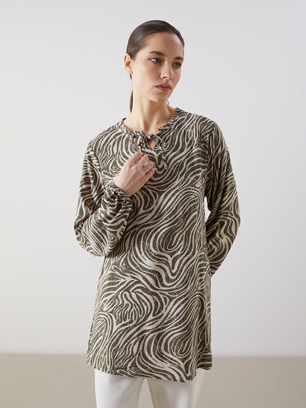Tie Collar Patterned Women's Blouse -S5M292Z8-LQY