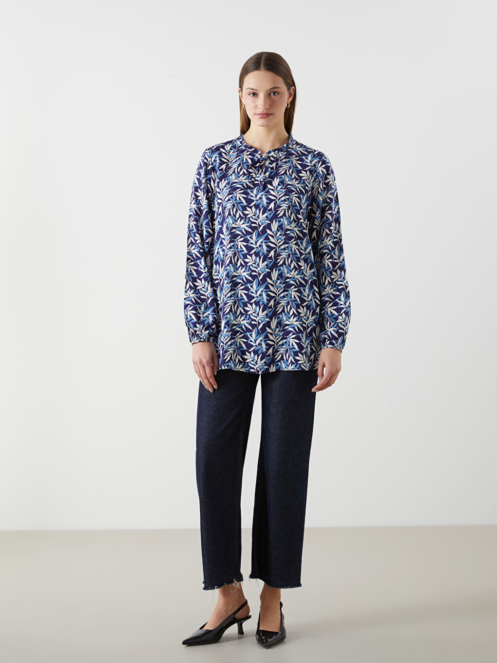 Tie Neck Floral Women's Blouse -S5M292Z8-LSJ