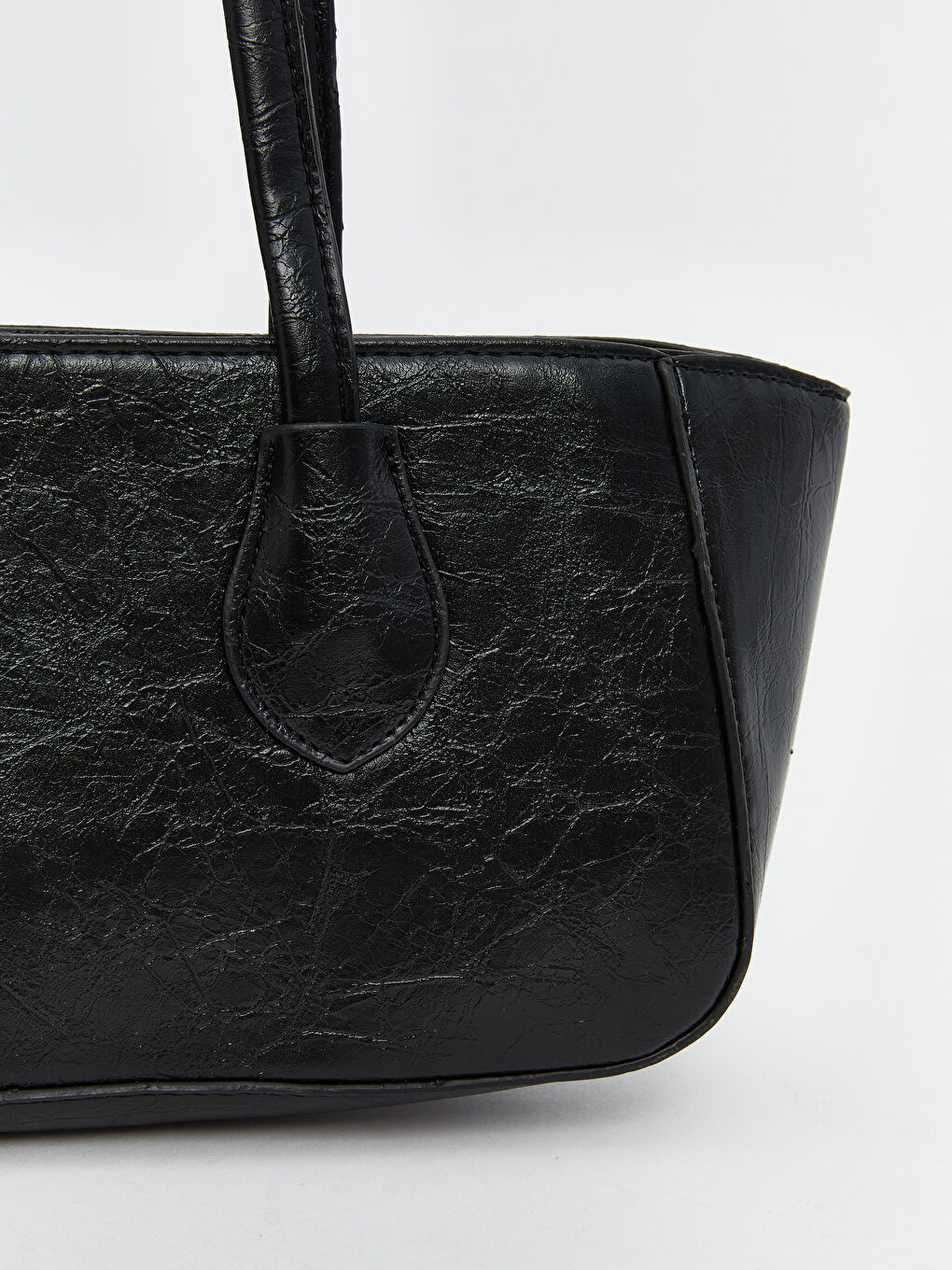 Siyah Deri Görünümlü Kadın Omuz Çantası-3