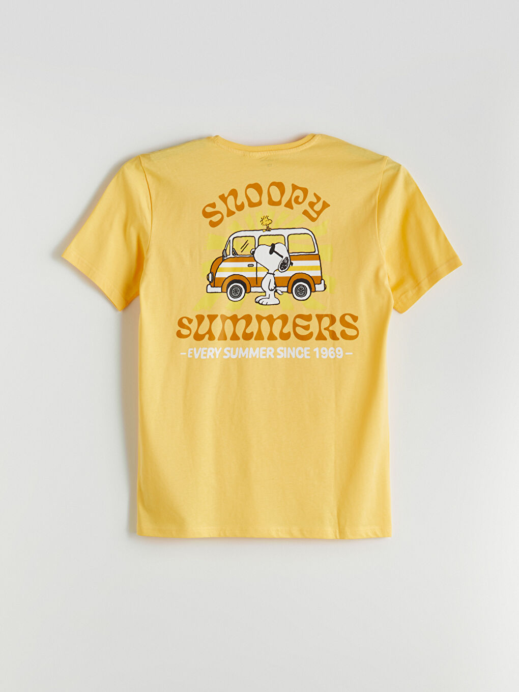 Sarı Bisiklet Yaka Snoopy Baskılı Erkek Pijama Üst-1