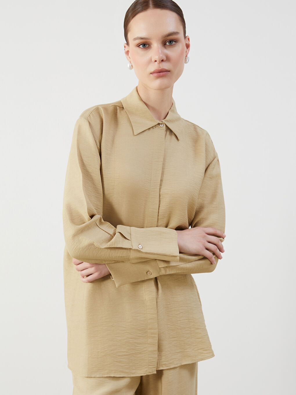 LCW Modest Haki Loose Fit Dokulu Kadın Gömlek Tunik - 1