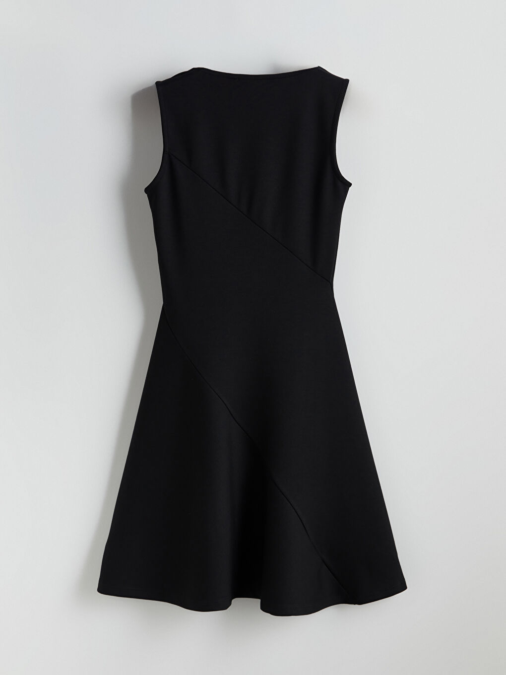 Siyah U Yaka A Kesim Elbise-6