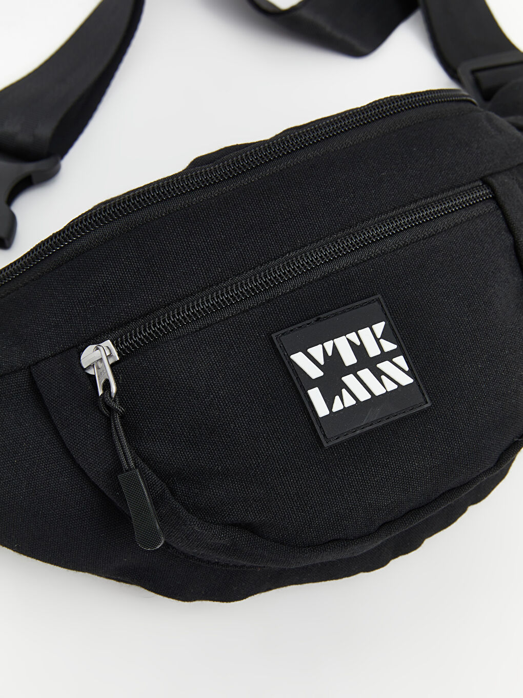 LCW ACCESSORIES Printed Men's Sling Bag -W5BE64Z8-CVL