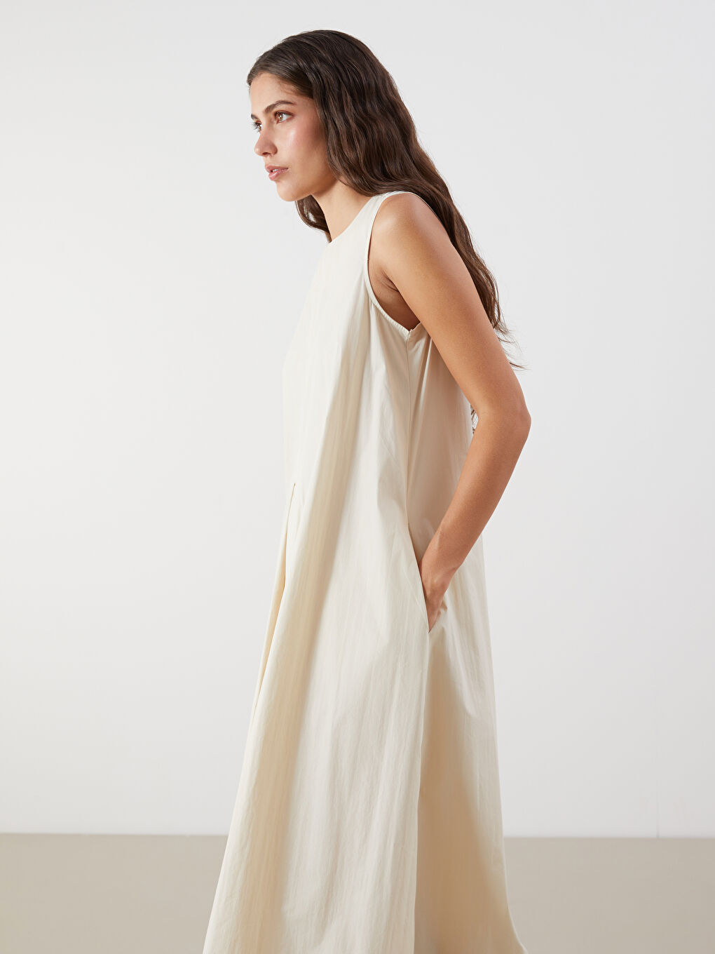 Bej Bisiklet Yaka A Kesim Poplin Elbise