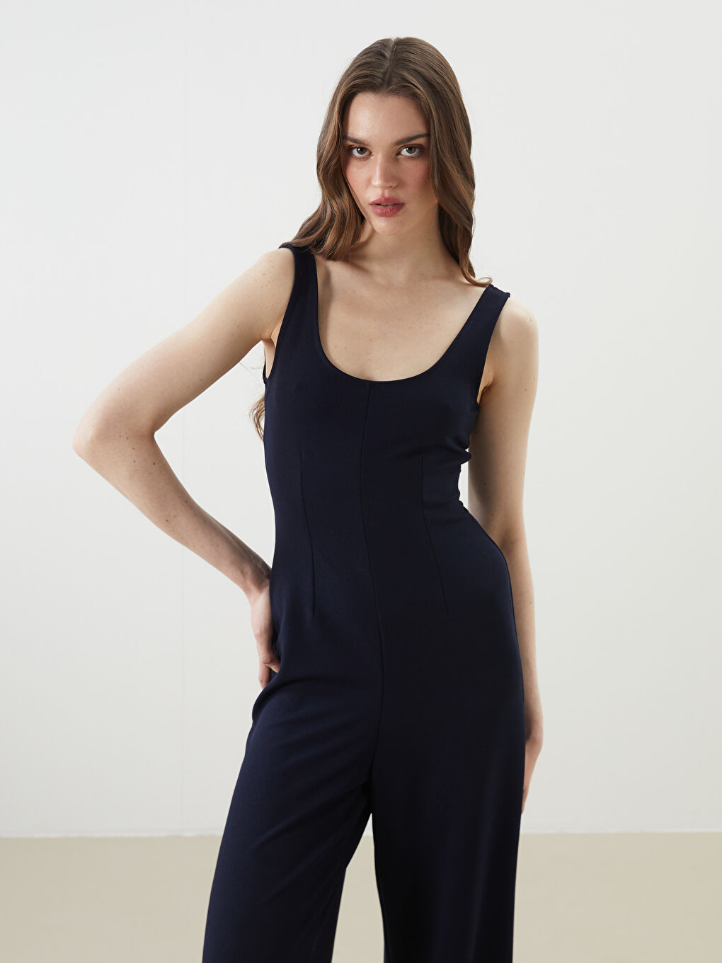 Lacivert U Yaka Geniş Paça Krep Tulum-1