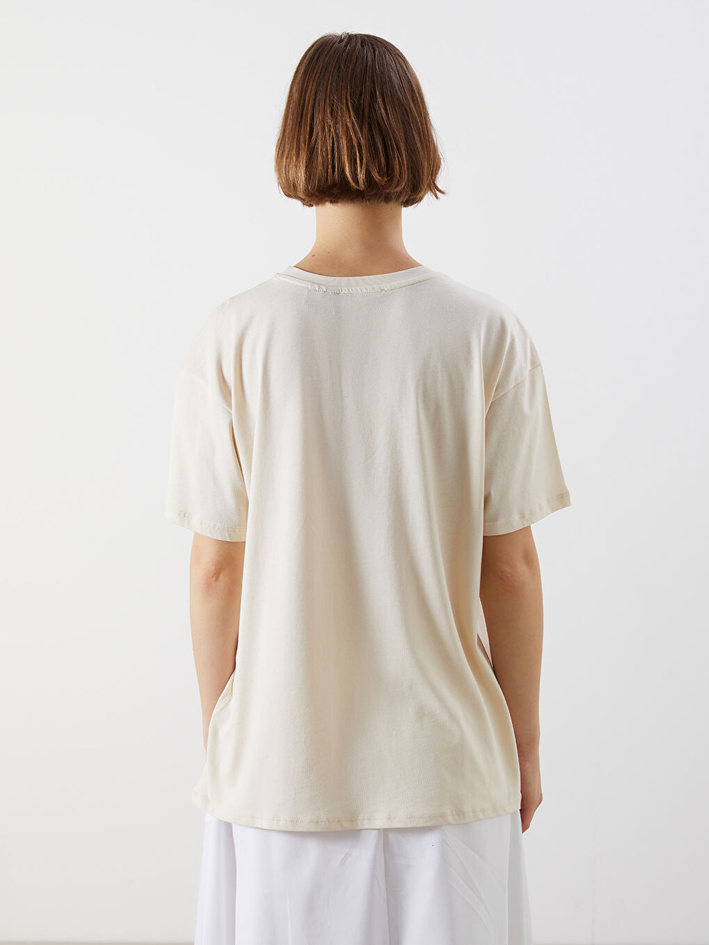 Crew Neck Ballerina Printed Women's T-Shirt -S5M662Z8-Z6B
