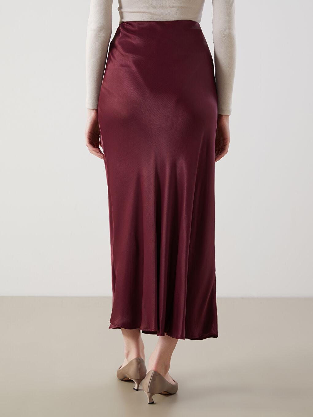 Standard Fit Satin Women's Skirt -S5M688Z8-CZF